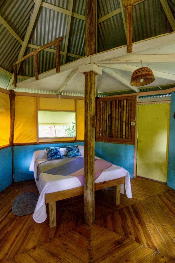 Villa Roots Jungle Retreat Marigot Exterior foto